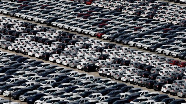 FILE PHOTO: Cars are seen parked at Maruti Suzuki's plant at Manesar, in the northern state of Haryana, India, August 11, 2019 - Sputnik International