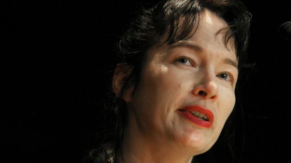 FILE - Author Alice Sebold speaks at the Sunday Book and Author Breakfast at BookExpo America, Sunday June 3, 2007 in New York.  - Sputnik International