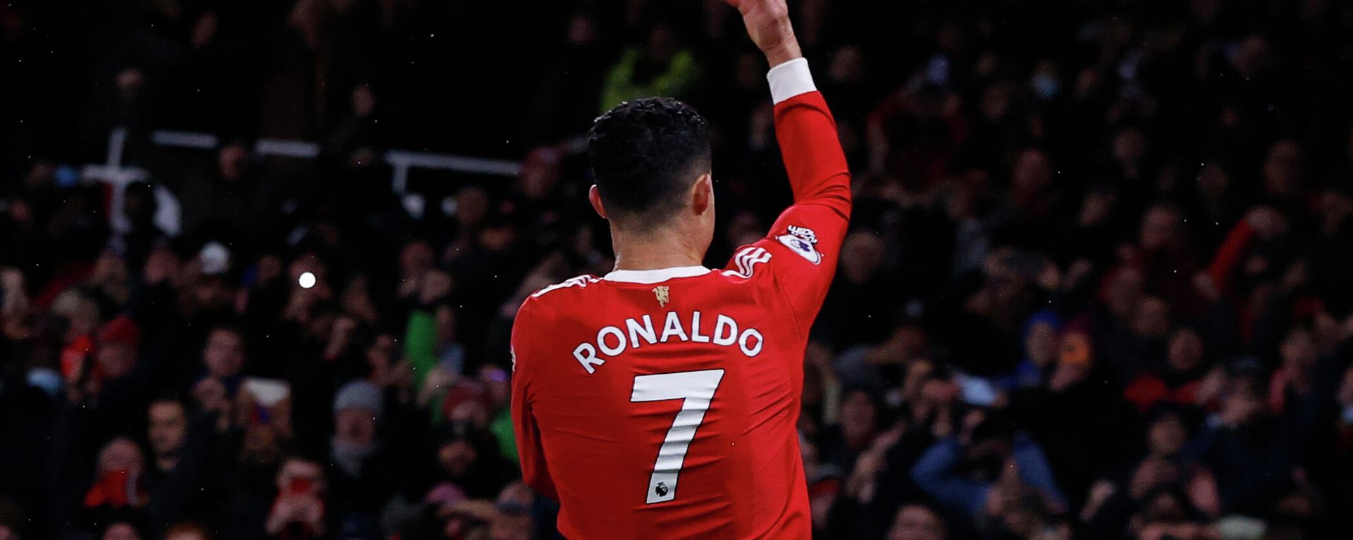 Manchester United's Cristiano Ronaldo celebrates scoring their third goal Manchester United's Cristiano Ronaldo celebrates scoring their third goal - Sputnik International, 1920, 03.12.2021