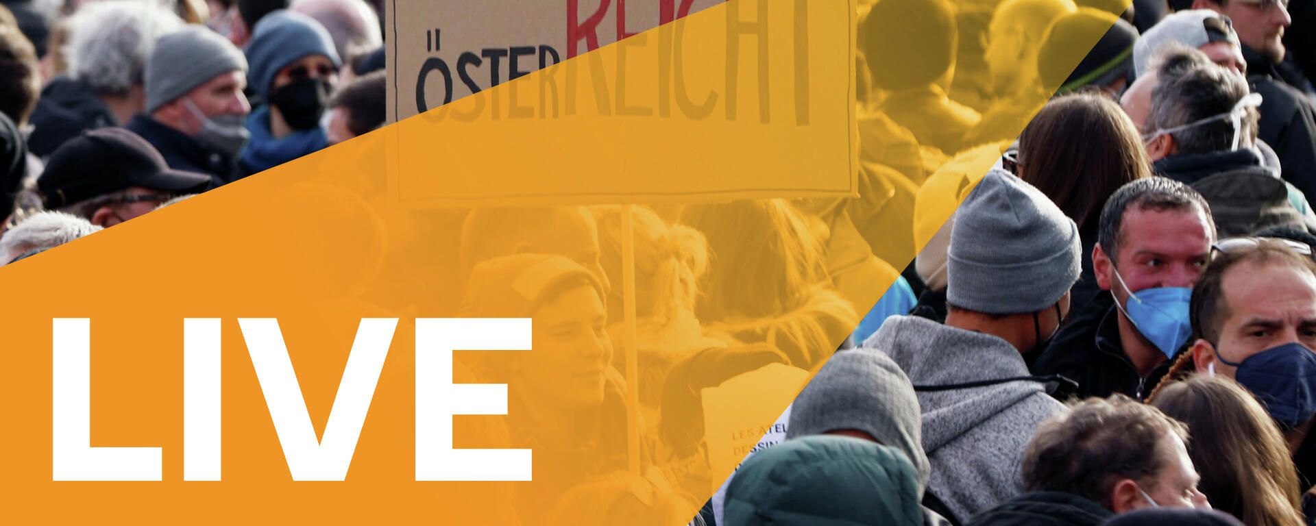 COVID Sceptics Hold Rally Against Vaccine Mandate in Vienna COVID Sceptics Hold Rally Against Vaccine Mandate in Vienna - Sputnik International, 1920, 04.12.2021