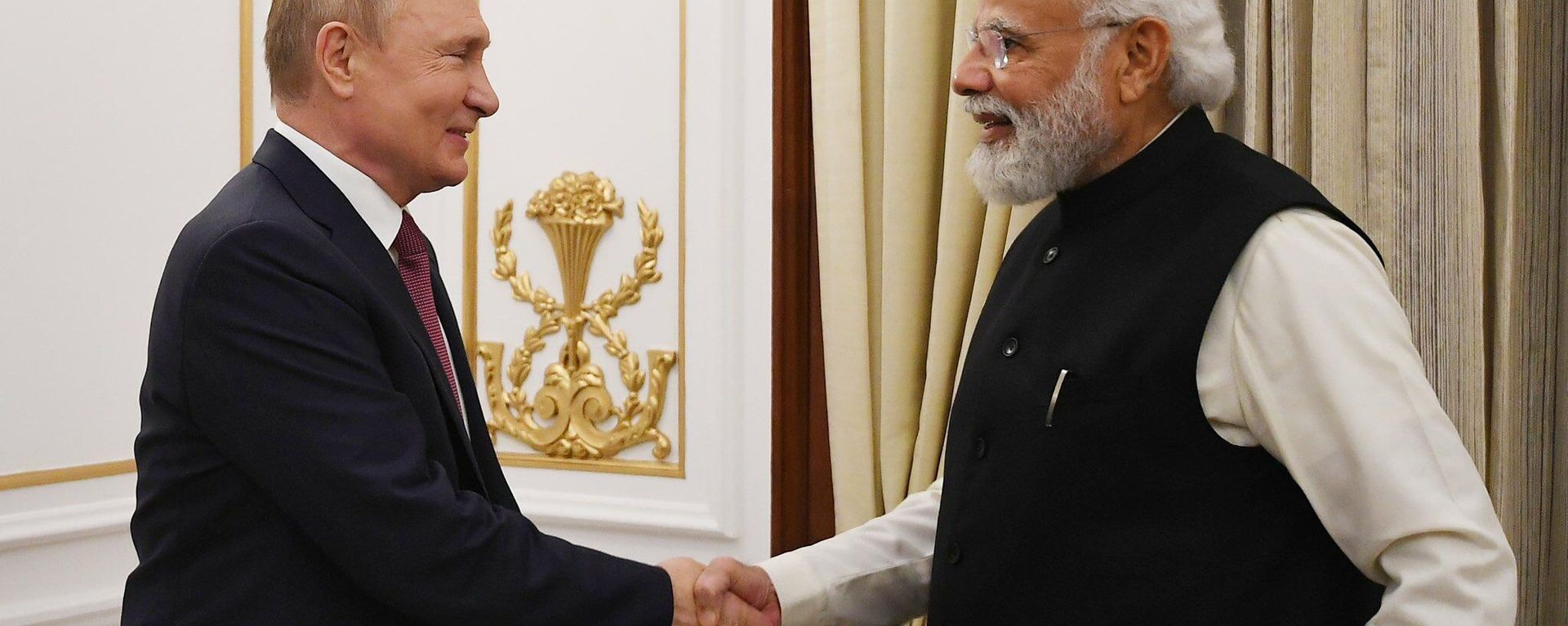 Modi Putin Meet - Sputnik International, 1920, 05.07.2022