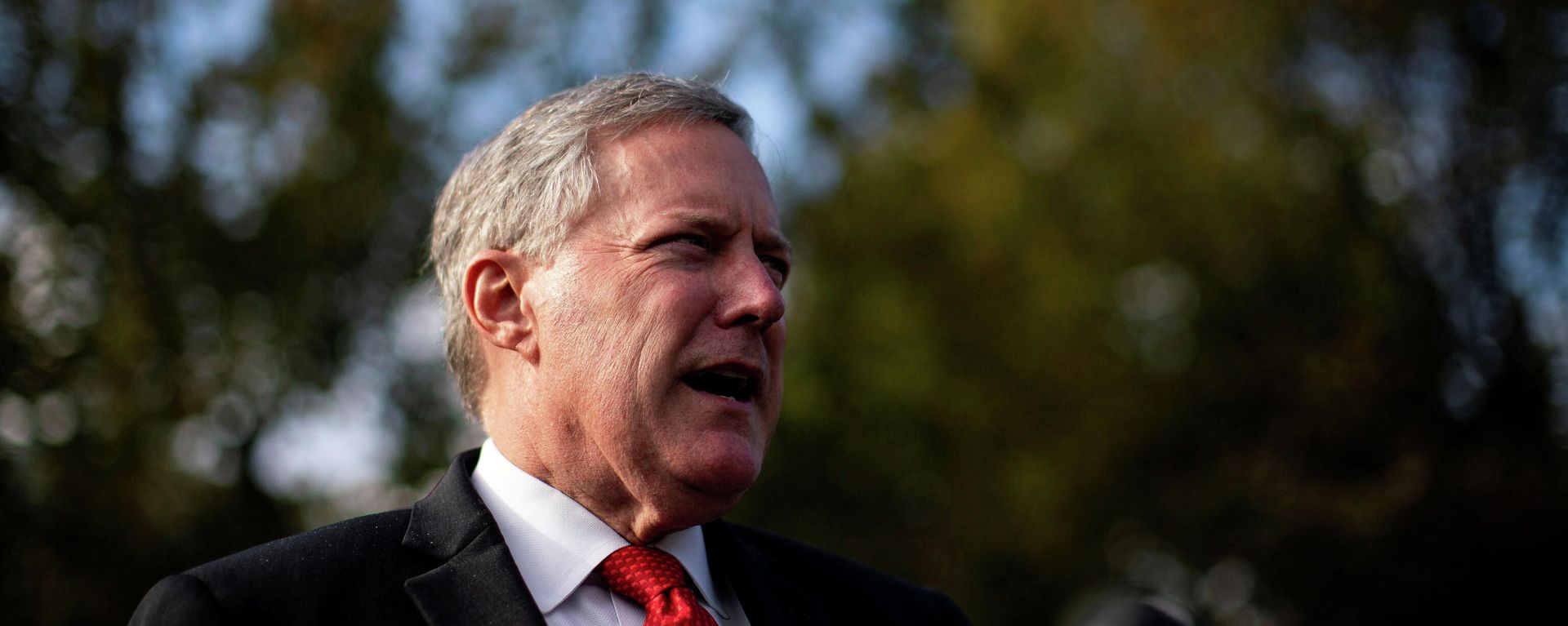 White House Chief of Staff Mark Meadows speaks to reporters following a television interview, outside the White House in Washington, U.S. October 21, 2020 White House Chief of Staff Mark Meadows speaks to reporters following a television interview, outside the White House in Washington, U.S. October 21, 2020 - Sputnik International, 1920, 14.12.2021
