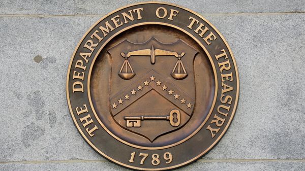 Signage is seen at the United States Department of the Treasury headquarters in Washington, D.C., U.S., August 29, 2020. REUTERS/Andrew Kelly/File Photo - Sputnik International