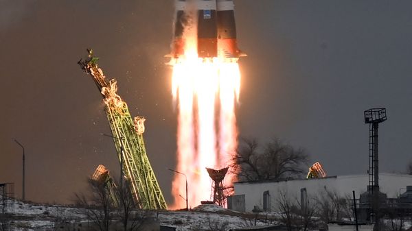 The Soyuz MS-20 spacecraft carrying the crew of Russian cosmonaut Alexander Misurkin, Japanese billionaire Yusaku Maezawa and his production assistant Yozo Hirano blasts off to the International Space Station (ISS) from the Moscow-leased Baikonur cosmodrome in Kazakhstan on 8 December 2021. - Sputnik International