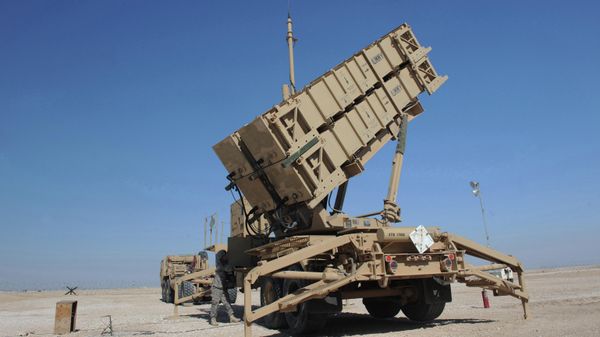 Army Spc. Timothy Jones operates a Patriot missile battery in Southwest Asia, Feb. 8, 2010. The Defense Department announced Oct. 11, 2019, that it will deploy two Patriot missile batteries to Saudi Arabia. Army Spc. Timothy Jones operates a Patriot missile battery in Southwest Asia, Feb. 8, 2010. The Defense Department announced Oct. 11, 2019, that it will deploy two Patriot missile batteries to Saudi Arabia. - Sputnik International