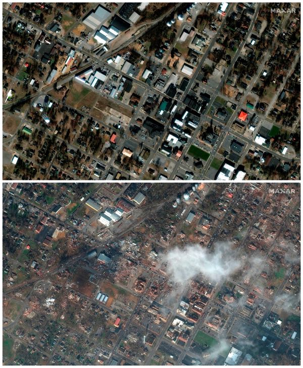 A combination of satellite images shows downtown Mayfield, Kentucky before and after a devastating outbreak of tornadoes ripped through several US states, 28 January 2017 (top) and 11 December 2021 - Sputnik International