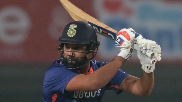 India's cricket captain Rohit Sharma bats during the second T20 cricket match between India and New Zealand, in Ranchi, India, Friday, Nov. 19, 2021 India's cricket captain Rohit Sharma bats during the second T20 cricket match between India and New Zealand, in Ranchi, India, Friday, Nov. 19, 2021 - Sputnik International