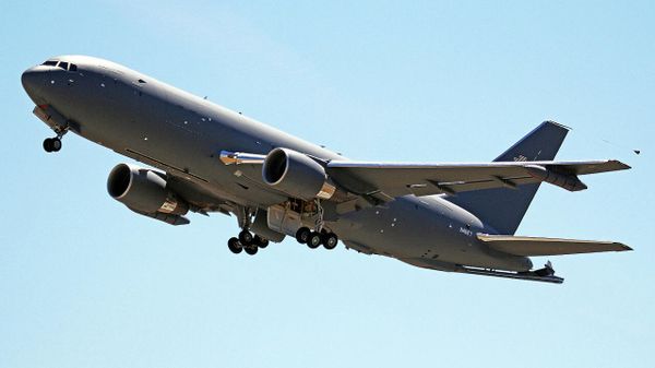 N461FT 4 Boeing 767-2C(2LK)-KC-46A Boeing Aircraft Co (USAF) PAE 29JUL15 - Sputnik International