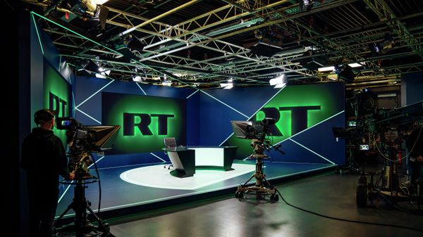 RT DE - Sputnik International