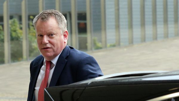 Britain's negotiator David Frost arrives for post-Brexit trade disputes negotiations in Brussels, on October 15, 2021. Britain's negotiator David Frost arrives for post-Brexit trade disputes negotiations in Brussels, on October 15, 2021. - Sputnik International