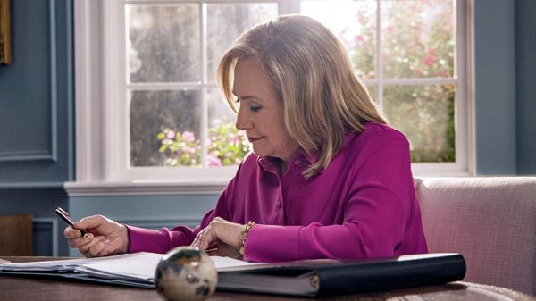 Former U.S. Secretary of State Hillary Clinton is seen in New York, U.S., in this undated handout photo provided by MasterClass on December 9, 2021, as MasterClass announced the launch of Clinton's class on the power of resilience - Sputnik International