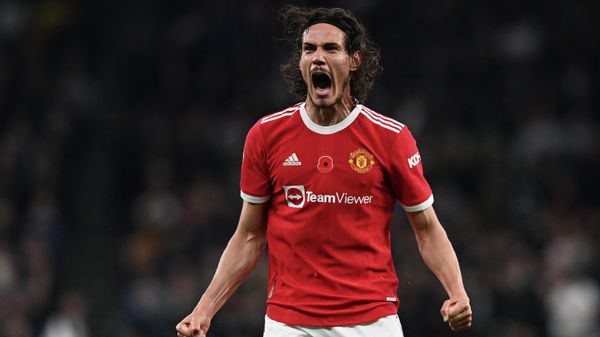 Manchester United's Uruguayan striker Edinson Cavani celebrates after scoring their second goal during the English Premier League football match between Tottenham Hotspur and Manchester United at Tottenham Hotspur Stadium in London, on October 30, 2021 Manchester United's Uruguayan striker Edinson Cavani celebrates after scoring their second goal during the English Premier League football match between Tottenham Hotspur and Manchester United at Tottenham Hotspur Stadium in London, on October 30, 2021 - Sputnik International