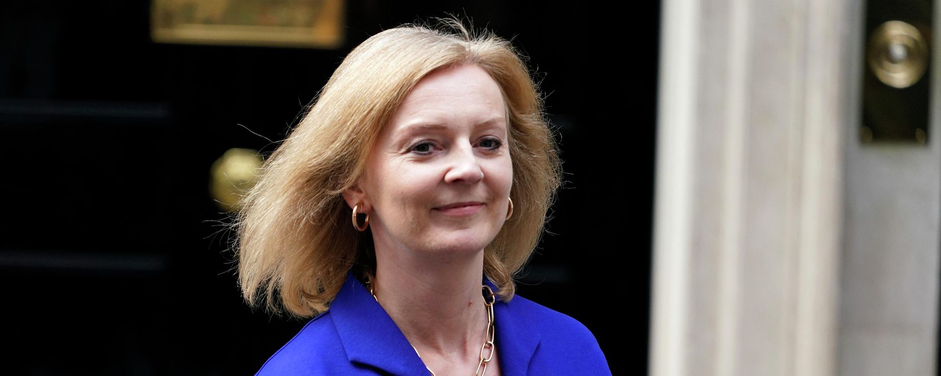 Britain's new Foreign Secretary Liz Truss leaves 10 Downing Street, in London, Wednesday, Sept. 15, 2021 - Sputnik International, 1920, 11.07.2022