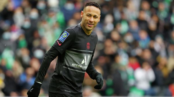 Soccer Football - Ligue 1 - AS Saint-Etienne v Paris St Germain - Stade Geoffroy-Guichard, Saint-Etienne, France - November 28, 2021 Paris St Germain's Neymar celebrates scoring their first goal - Sputnik International