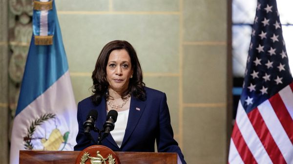 U.S. Vice President Kamala Harris speaking about migrants heading to the U.S. at a news conference with Guatemalan President Alejandro Giammattei during her visit to Guatemala City, Guatemala June 7, 2021 - Sputnik International