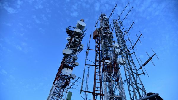Tower communications Tower communications - Sputnik International