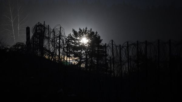 Fence at the Belarusian-Poland border - Sputnik International