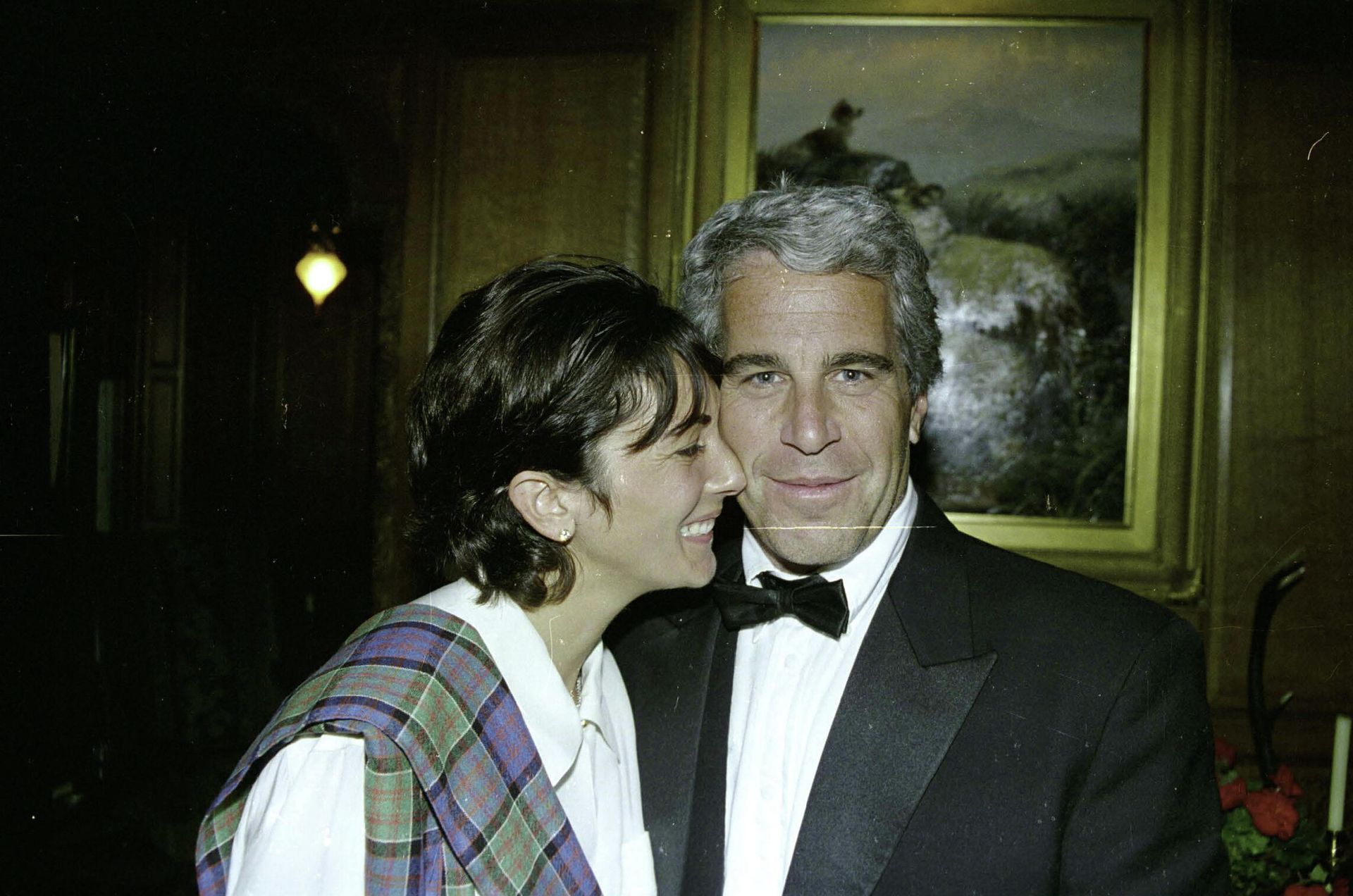 An undated photo shows Jeffrey Epstein and Ghislaine Maxwell. - Sputnik International, 1920, 02.01.2022