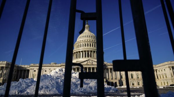 The U.S. Capitol is seen through security bike racks on January 4, 2022 in Washington, DC. In recent media reports, the U.S. Capitol Police has stated that the agency has taken steps to beef up security and prevent a repeat of the riot that occurred last January 6. - Sputnik International