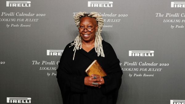 American actress Whoopi Goldberg poses for photographers at the 2020 Pirelli Calendar event in Verona, Italy, Tuesday, Dec. 3, 2019 - Sputnik International