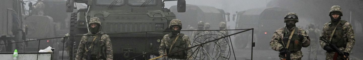 Troops are seen in the main square where hundreds of people were protesting against the government, after authorities' decision to lift price caps on liquefied petroleum gas, in Almaty, Kazakhstan. - Sputnik International