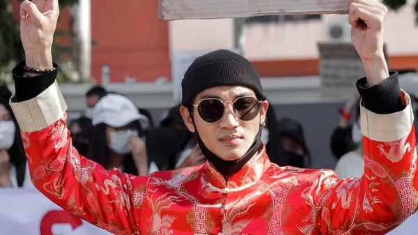 Myanmar Celebrity Paing Takhon Jailed for 3 Years Over Mass Protests - Sputnik International