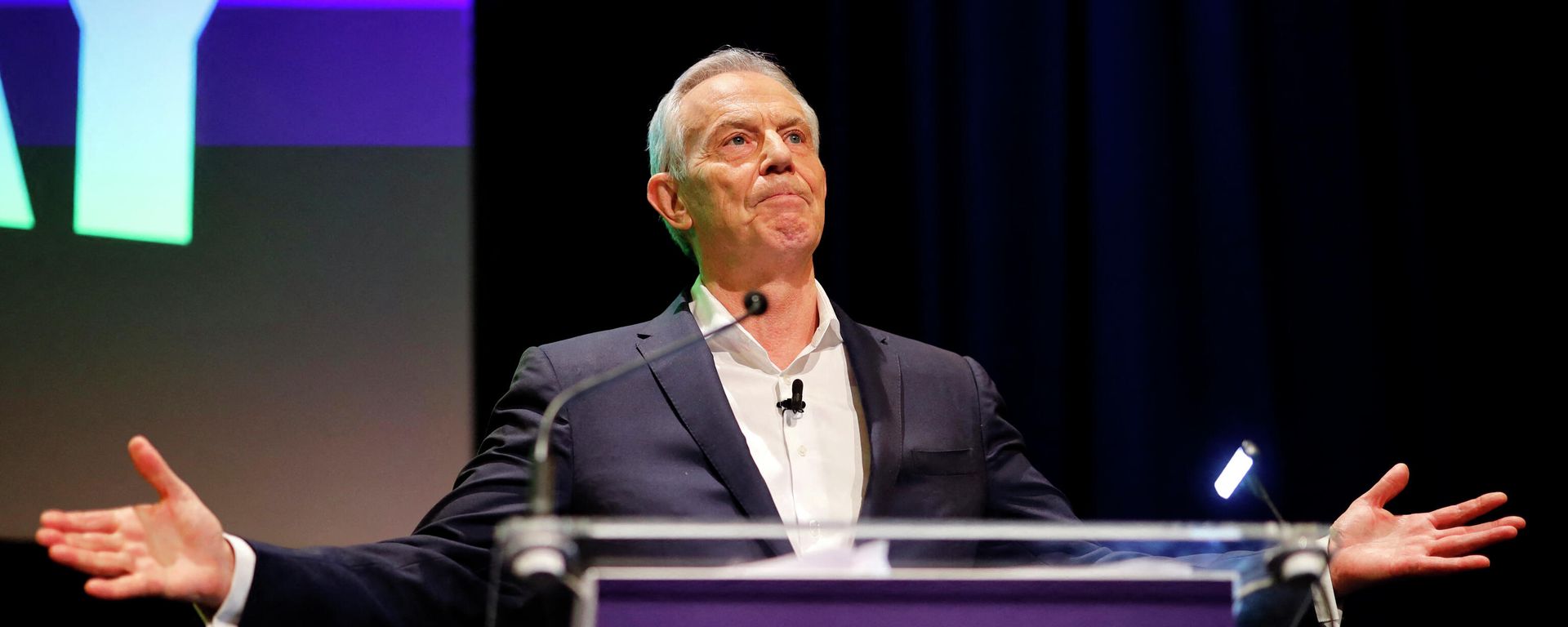 Britain's former prime minister Tony Blair speaks during the 'Stop The Brexit Landslide', organised by the Vote for a Final Say campaign and For our Future's Sake, at London's Mermaid Theatre in London on December 6, 2019. - Britain will go to the polls on December 12, 2019 to vote in a pre-Christmas general election. Britain's former prime minister Tony Blair speaks during the 'Stop The Brexit Landslide', organised by the Vote for a Final Say campaign and For our Future's Sake, at London's Mermaid Theatre in London on December 6, 2019. - Britain will go to the polls on December 12, 2019 to vote in a pre-Christmas general election. - Sputnik International, 1920, 07.01.2022