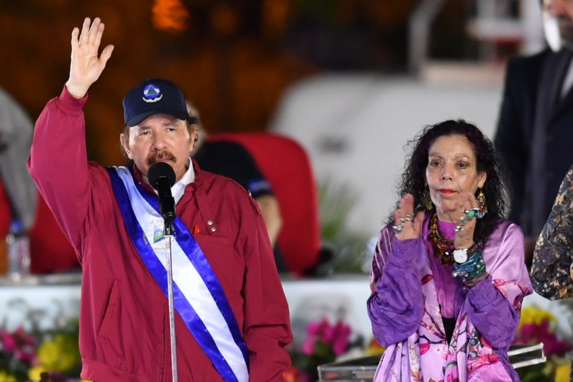 Nicaraguan President Daniel Ortega (L) and Vice President Rosario Murillo attend the swearing-in ceremony for a new presidential term in Managua, Nicaragua, Jan. 10, 2022. Nicaraguan President Daniel Ortega (L) and Vice President Rosario Murillo attend the swearing-in ceremony for a new presidential term in Managua, Nicaragua, Jan. 10, 2022. - Sputnik International, 1920, 11.01.2022