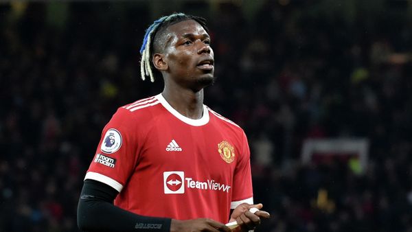 Manchester United's Paul Pogba leaves the pitch after being shown a red card during the English Premier League soccer match between Manchester United and Liverpool at Old Trafford in Manchester, England, Sunday, Oct. 24, 2021 Manchester United's Paul Pogba leaves the pitch after being shown a red card during the English Premier League soccer match between Manchester United and Liverpool at Old Trafford in Manchester, England, Sunday, Oct. 24, 2021 - Sputnik International