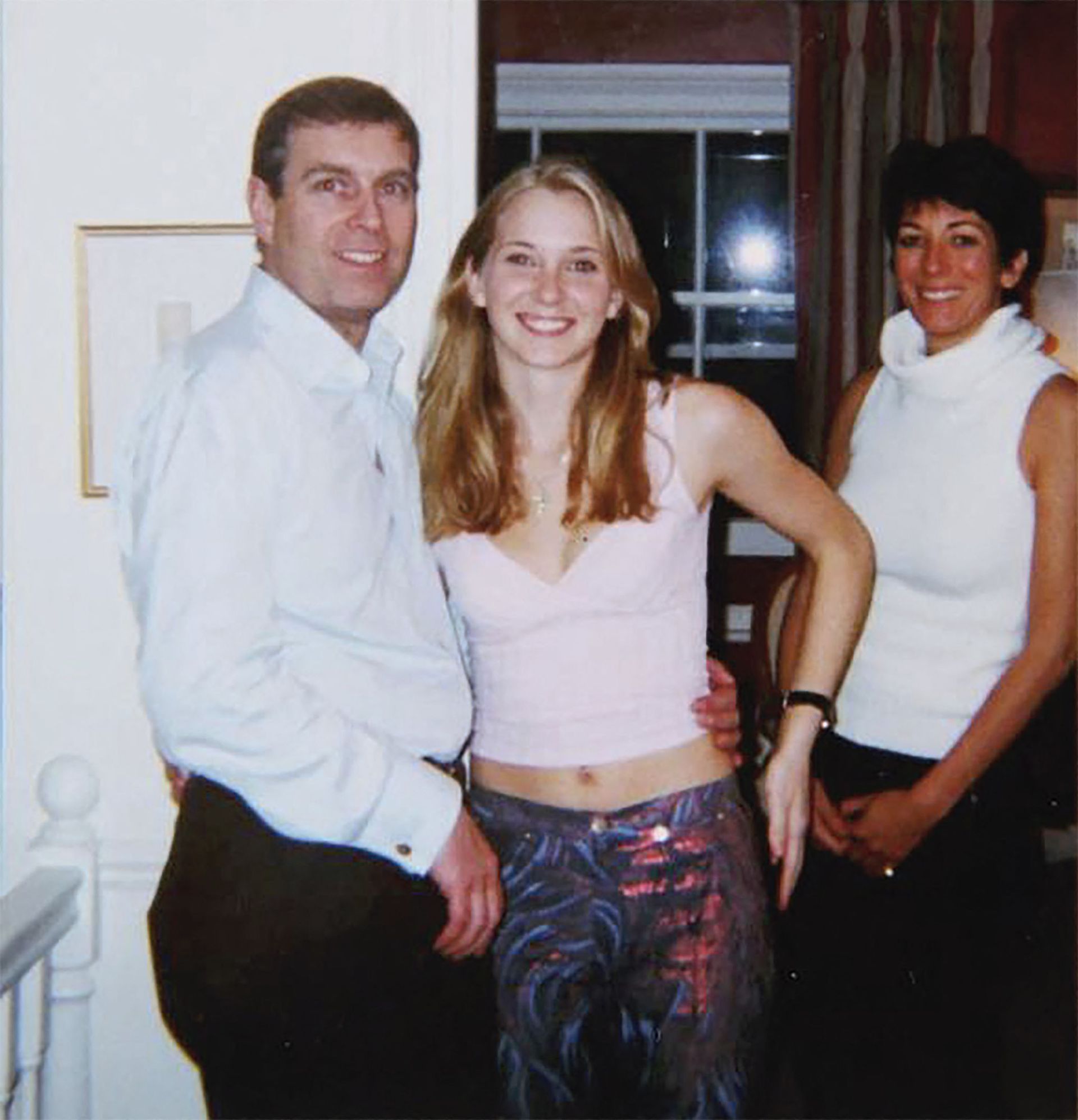Prince Andrew, Virginia Giuffre, and Ghislaine Maxwell. Prince Andrew, Virginia Giuffre, and Ghislaine Maxwell. - Sputnik International, 1920, 04.02.2022