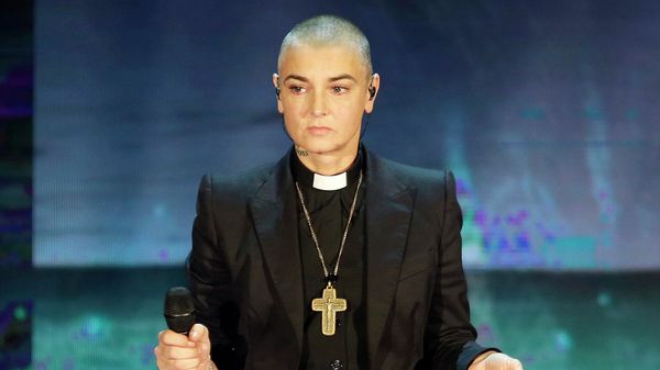 FILE - In this Oct. 5, 2014 file photo, Irish singer Sinead O'Connor performs during the Italian State RAI TV program Che Tempo che Fa, in Milan, Italy - Sputnik International