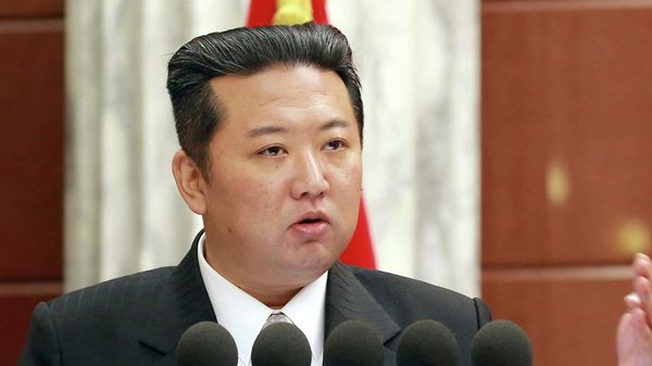 North Korean leader Kim Jong Un attends a plenary meeting of the Central Committee of the ruling Workers' Party - Sputnik International