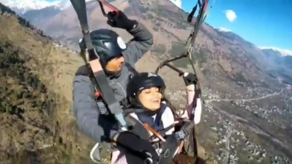 Pl beware when sending your wives on paraglide trips…j..truth comes out - Sputnik International