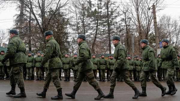Cadets of the self-proclaimed Donetsk People's Republic walk during the ceremony in the rebel-controlled city of Donetsk - Sputnik International