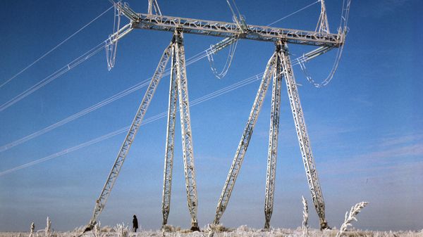 Power-transmission line of the Yermakovskaya state regional power plant. Kazakhstan - Sputnik International