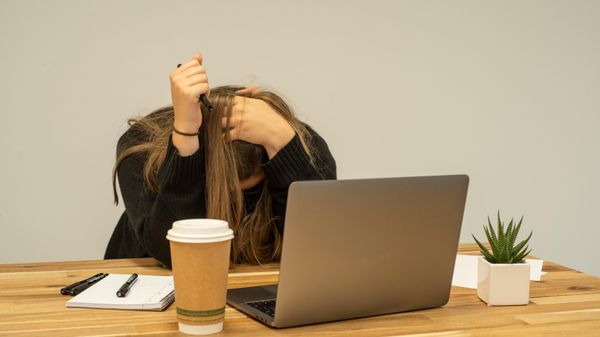 Stressed at work - Sputnik International