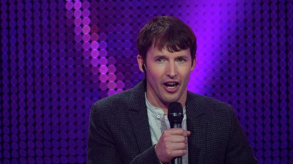 British musician James Blunt addresses the 2014 Echo Music Awards in Berlin, on Thursday, 27 March 2014. The German music awards are held every year by the German Phono academy with prizes in 27 categories. British musician James Blunt addresses the 2014 Echo Music Awards in Berlin, on Thursday, 27 March 2014. The German music awards are held every year by the German Phono academy with prizes in 27 categories. - Sputnik International