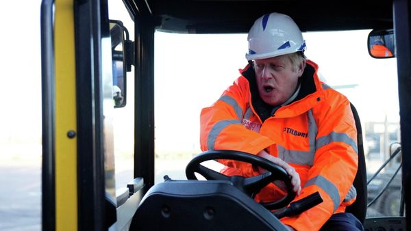 British PM Boris Johnson visits Tilbury Docks in Tilbury - Sputnik International