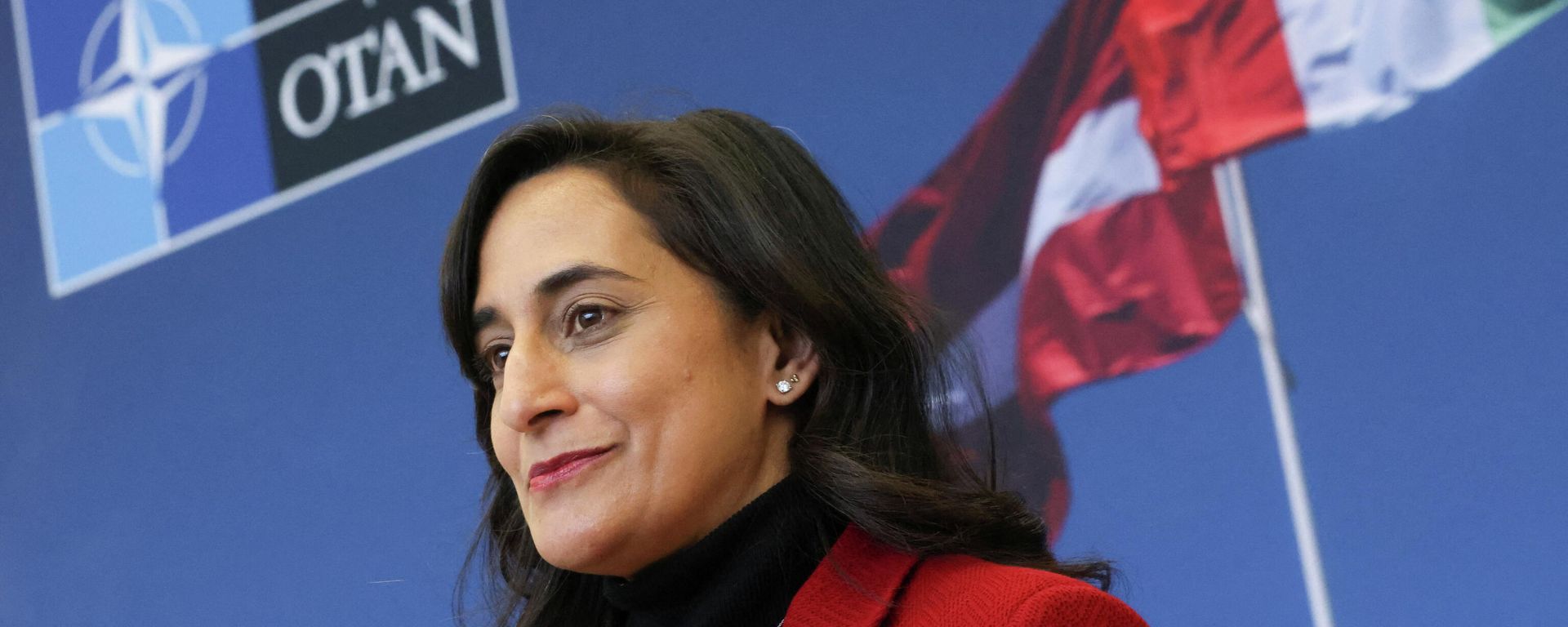 Canadian Defence Minister Anita Anand gives news briefing after meeting NATO Secretary General Jens Stoltenberg in Brussels, Belgium February 1, 2022. REUTERS/Yves Herman Canadian Defence Minister Anita Anand gives news briefing after meeting NATO Secretary General Jens Stoltenberg in Brussels, Belgium February 1, 2022. REUTERS/Yves Herman - Sputnik International, 1920, 01.02.2022