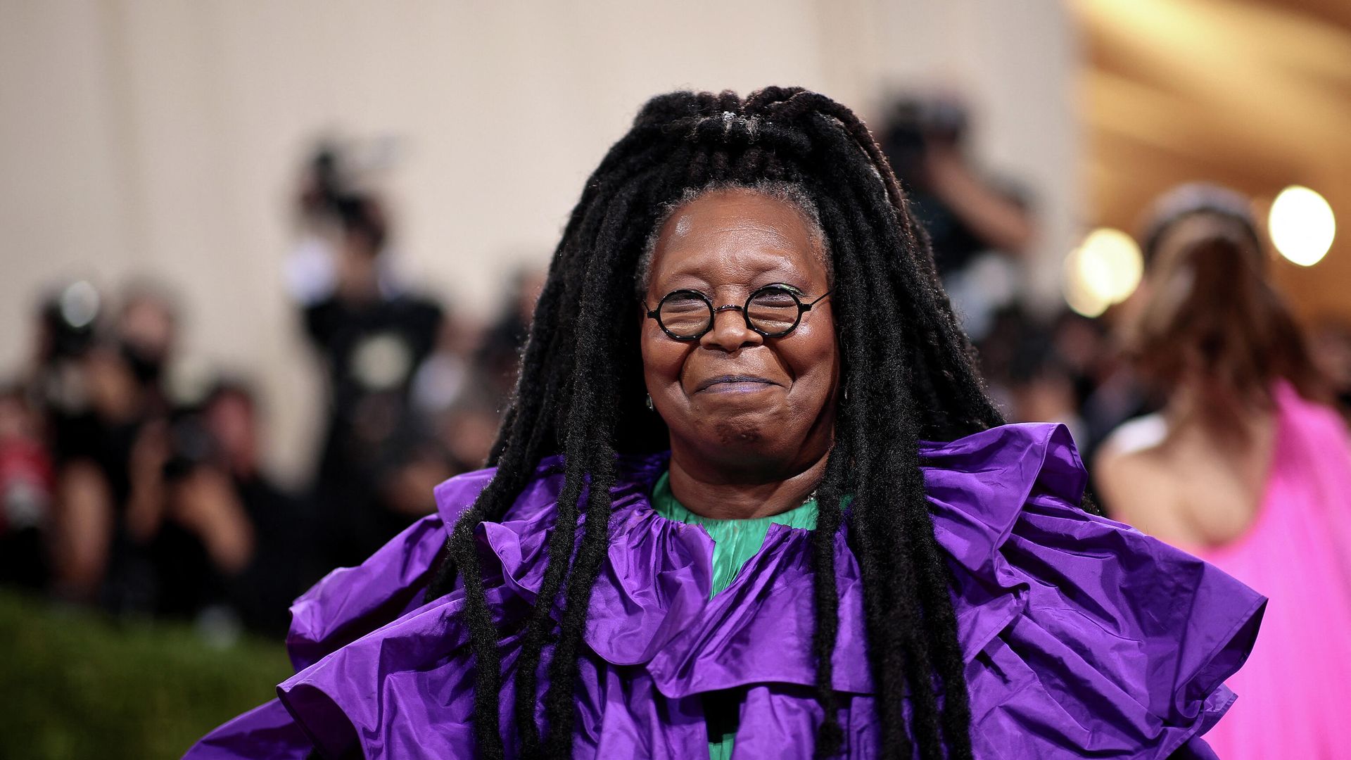 Whoopi Goldberg attends The 2021 Met Gala Celebrating In America: A Lexicon Of Fashion at Metropolitan Museum of Art on September 13, 2021 in New York City.  - Sputnik International, 1920, 01.04.2022