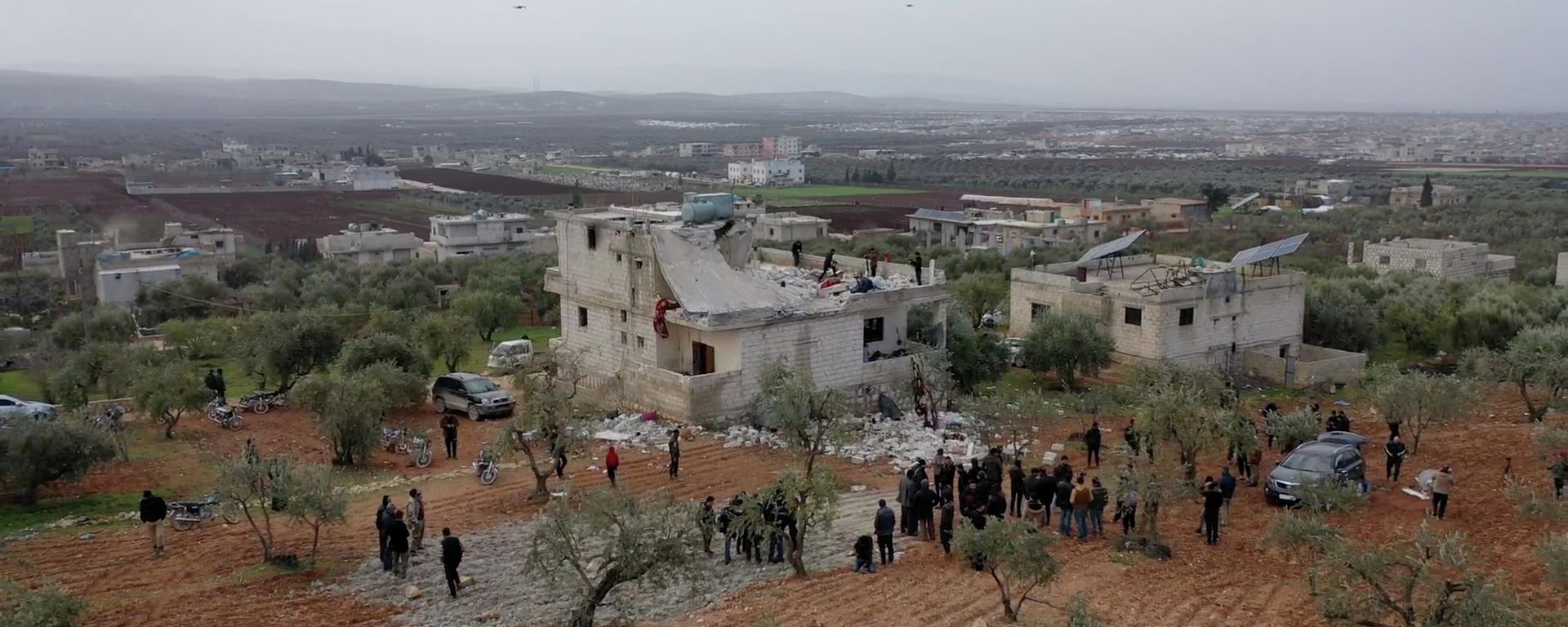 A building destroyed in the aftermath of a counter-terrorism mission conducted by the U.S. Special Operations Forces is seen in Atmeh, Syria, February 3, 2022. Mohamed Al-Daher/Handout via REUTERS  REUTERS THIS IMAGE HAS BEEN SUPPLIED BY A THIRD PARTY. MANDATORY CREDIT. NO RESALES. NO ARCHIVES. - Sputnik International, 1920, 03.02.2022