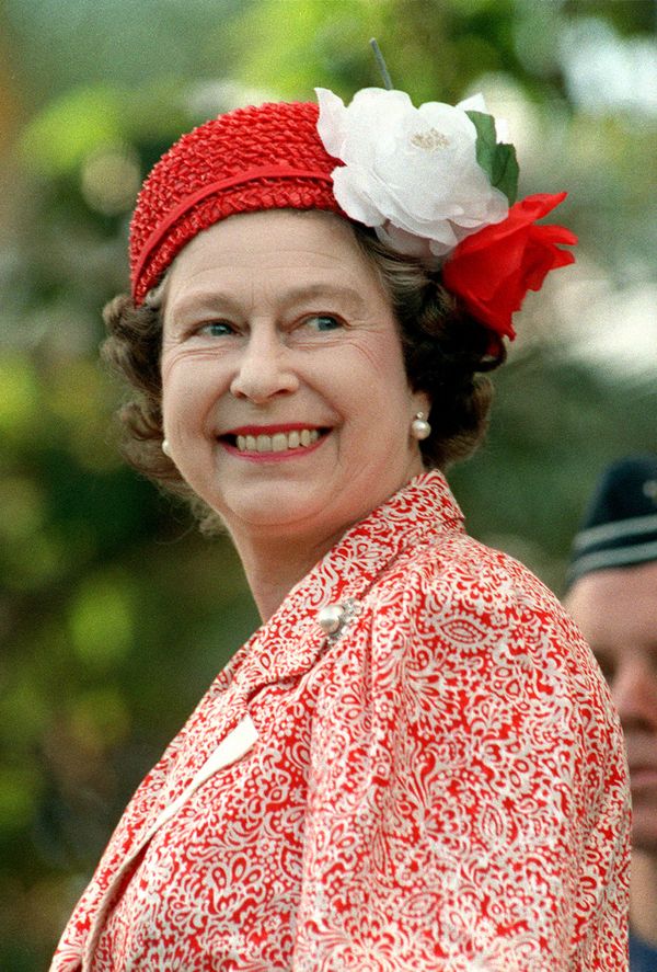 Queen Elizabeth ascended the throne on 6 February 1952, after King George VI died following a battle with lung cancer. The monarch said that even after 70 years, she still remembers that day "as much for the death of her father as for the start of her reign". - Sputnik International