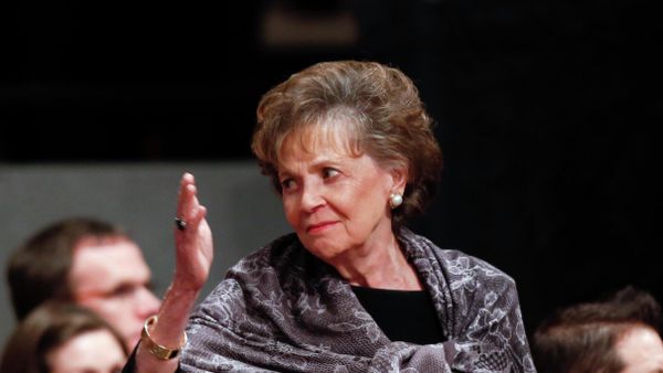 Matilda Cuomo is recognized by her son, New York Gov. Andrew Cuomo, during his State of the State address and executive budget proposal at the Empire State Plaza Convention Center on Wednesday, Jan. 21, 2015, in Albany, N.Y. (AP Photo/Mike Groll)  - Sputnik International