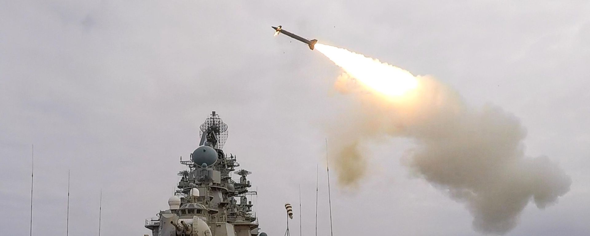 Launch of Kinzhal hypersonic missile Launch of Kinzhal hypersonic missile - Sputnik International, 1920, 20.10.2023