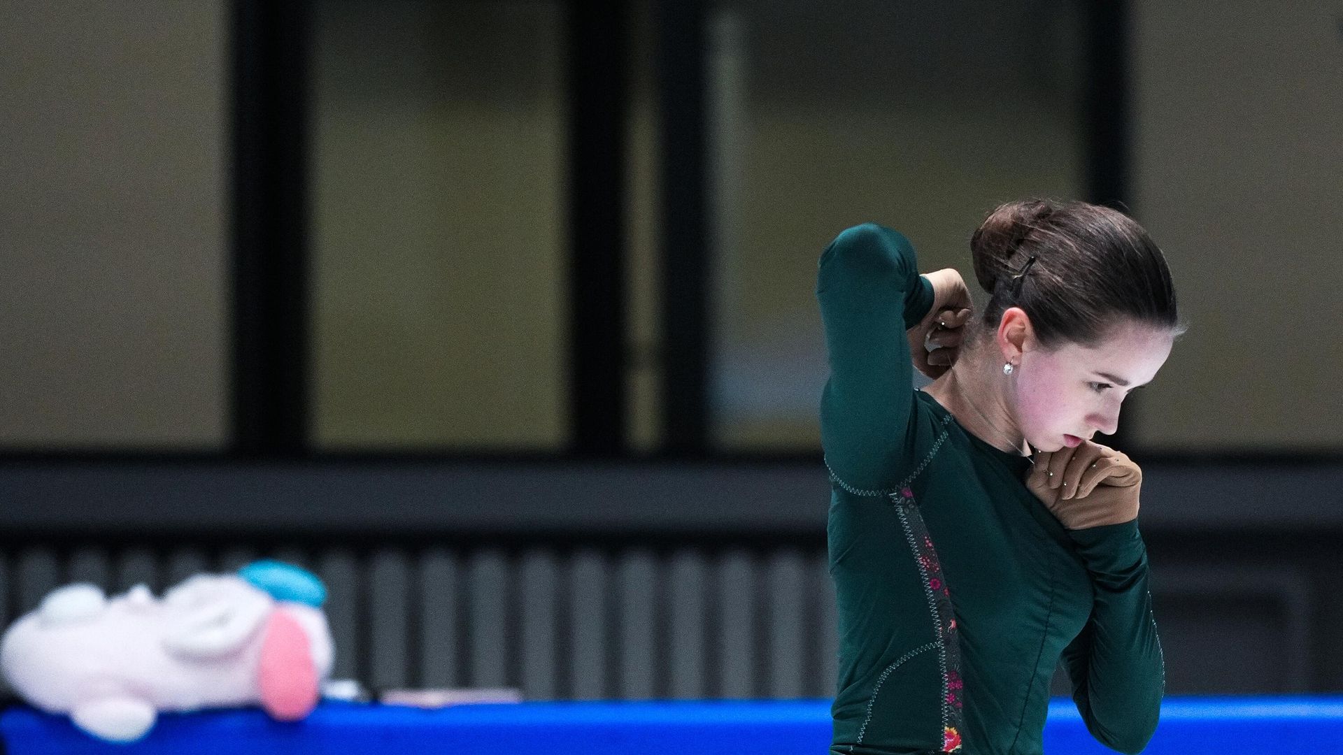 Russian figure skater Kamila Valieva during her practice at 2022 Olympic Games in Beijing Russian figure skater Kamila Valieva during her practice at 2022 Olympic Games in Beijing - Sputnik International, 1920, 12.02.2022