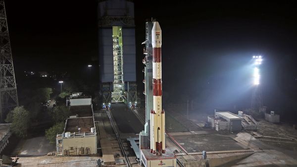 Indian Space Research Organisation to Launch Radar Imaging Satellite on 14 Feb 2022 - Sputnik International