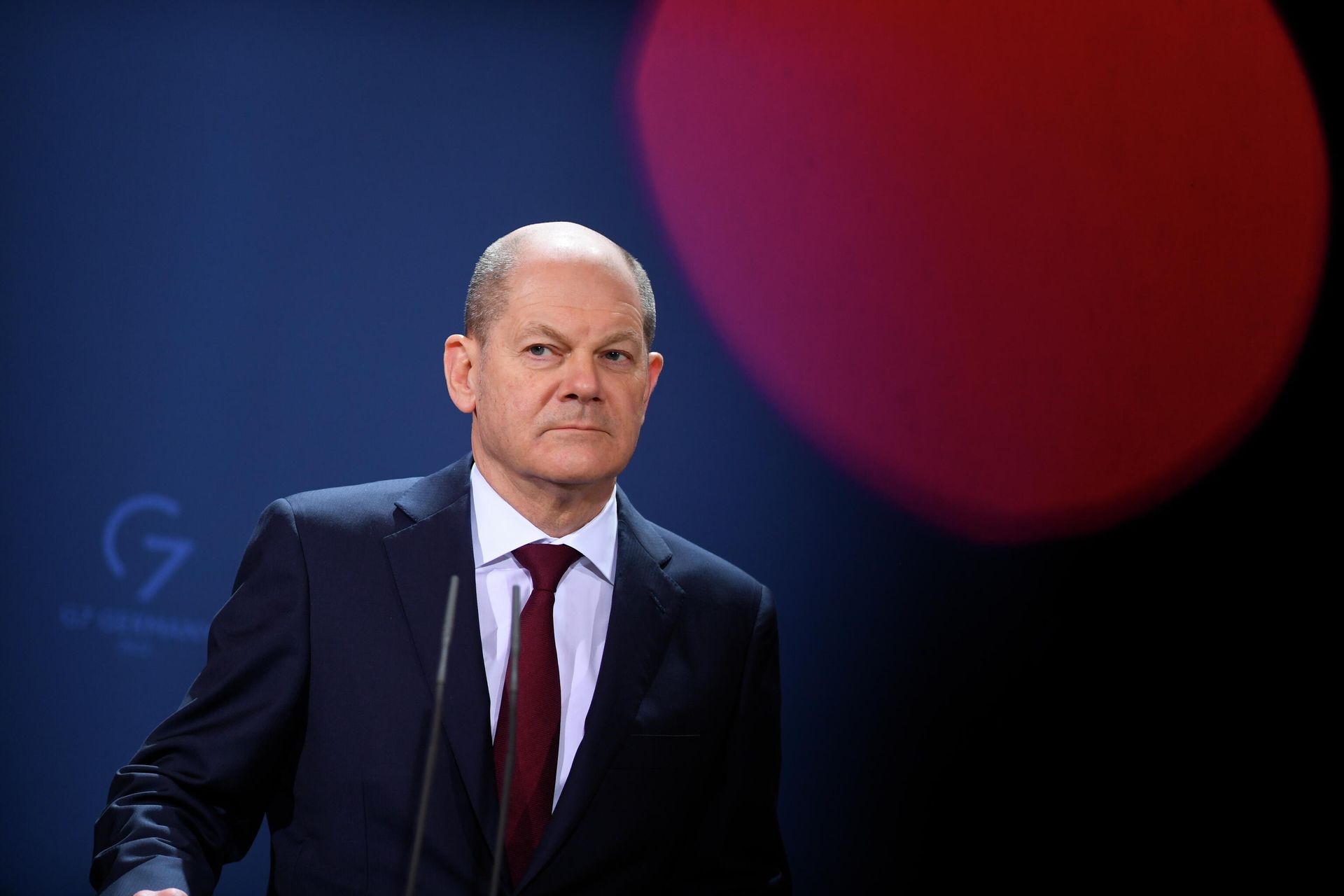German Chancellor Olaf Scholz attends a press conference with the leaders of the three Baltic states, Lithuanian President Gitanas Nauseda, Estonian Prime Minister Kaja Kallas and Latvia Prime Minister Karins, ahead of consultations on Ukraine crisis, at the Chancellery, Berlin, Thursday Feb. 10, 2022 - Sputnik International, 1920, 25.12.2022