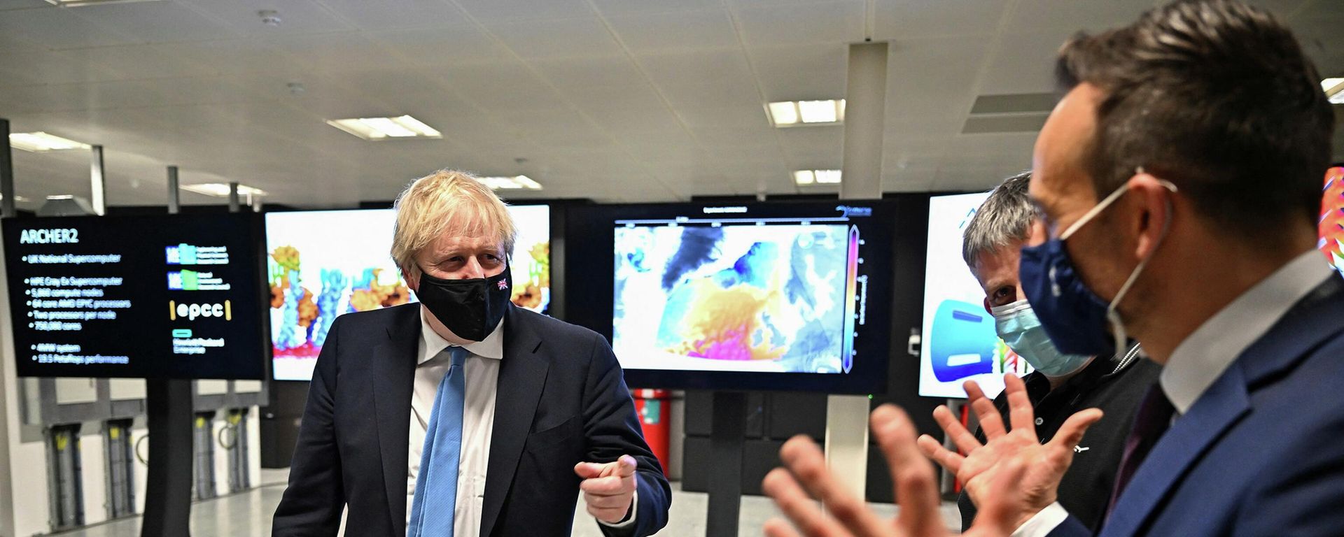 British Prime Minister Boris Johnson visits the ACF building at the Technopole in Edinburgh British Prime Minister Boris Johnson visits the ACF building at the Technopole in Edinburgh - Sputnik International, 1920, 16.02.2022