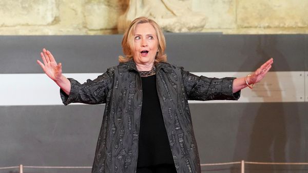 Former US Secretary of State Hillary Clinton arrives at an international conference that aims to fast-track the road to gender equality and mobilise millions of dollars to achieve the long-sought goal quickly, in Paris, France, Wednesday, 30 June 2021. - Sputnik International