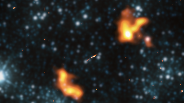 Joint radio-infrared view of Alcyoneus, a radio galaxy with a projected proper length of 5.0 Mpc. - Sputnik International